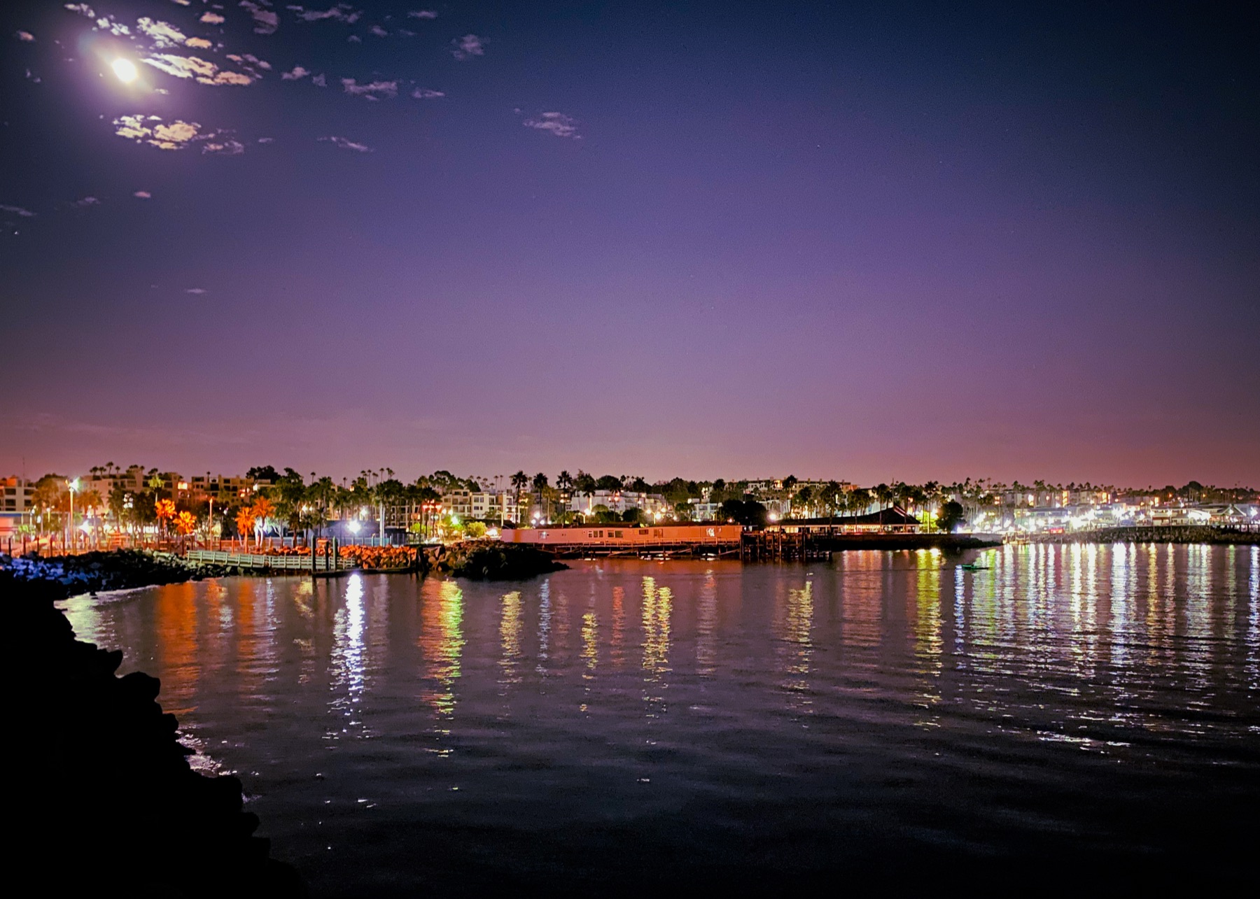 Los Angeles harbor at night