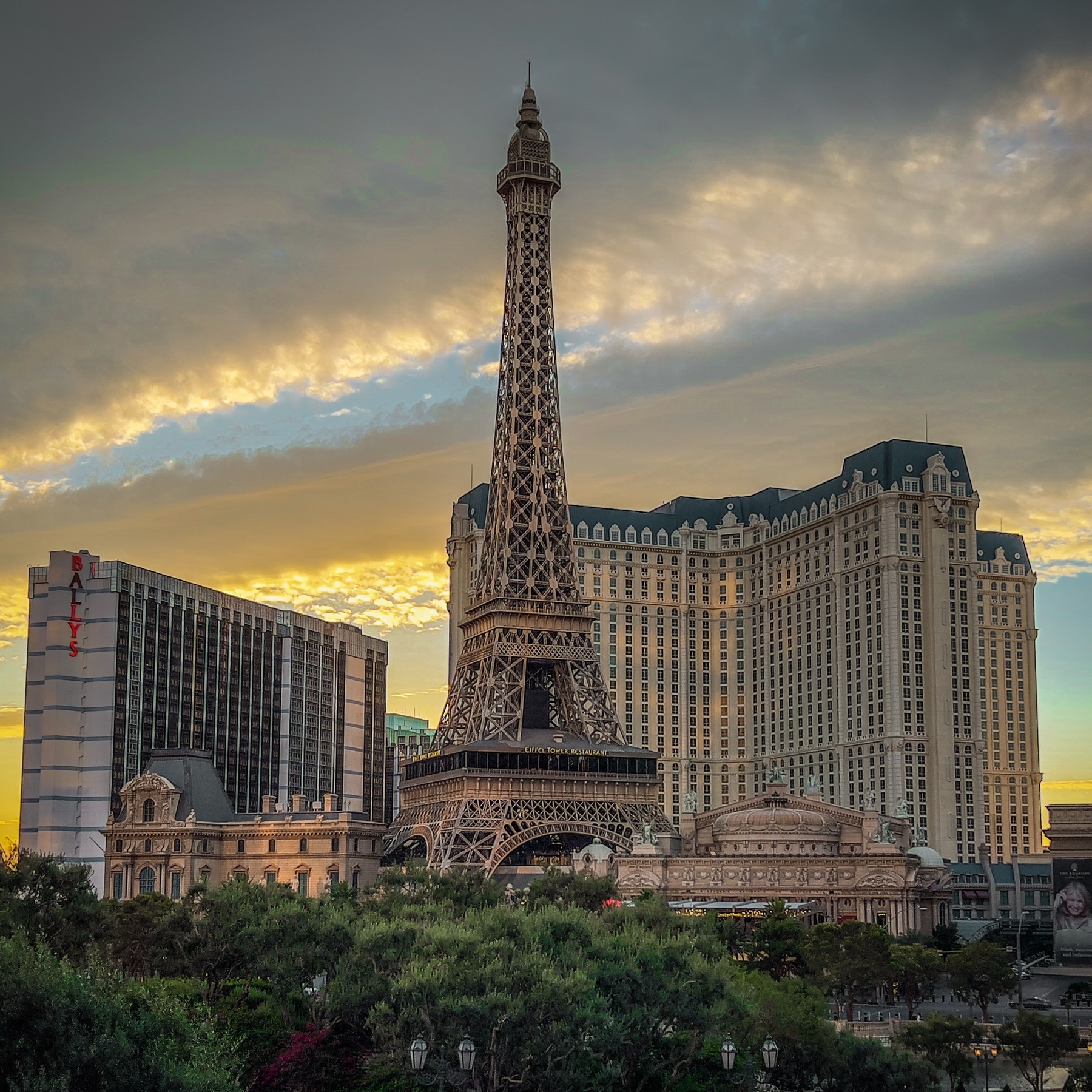 Paris Las Vegas at sunset